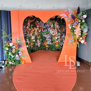 Heart Wall Arch hire Sydney