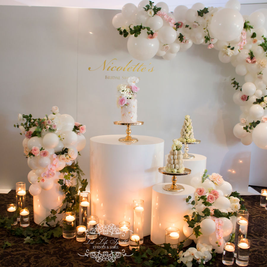 3.6m White Gloss Backdrop